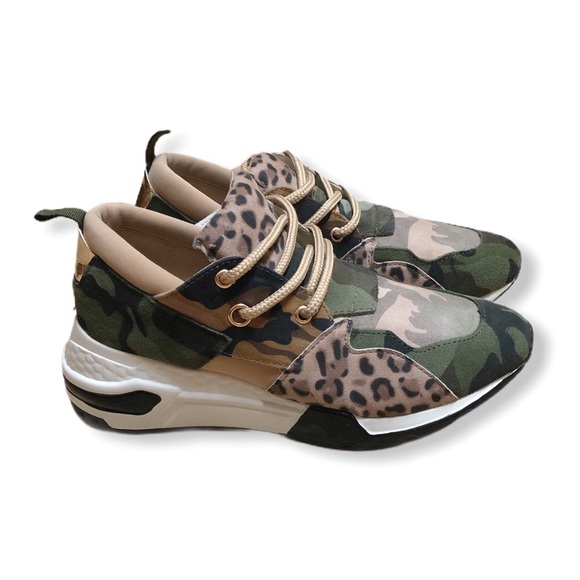 Steve Madden Shoes - Steve Madden Women’s Cliff Sneakers Animal Print
